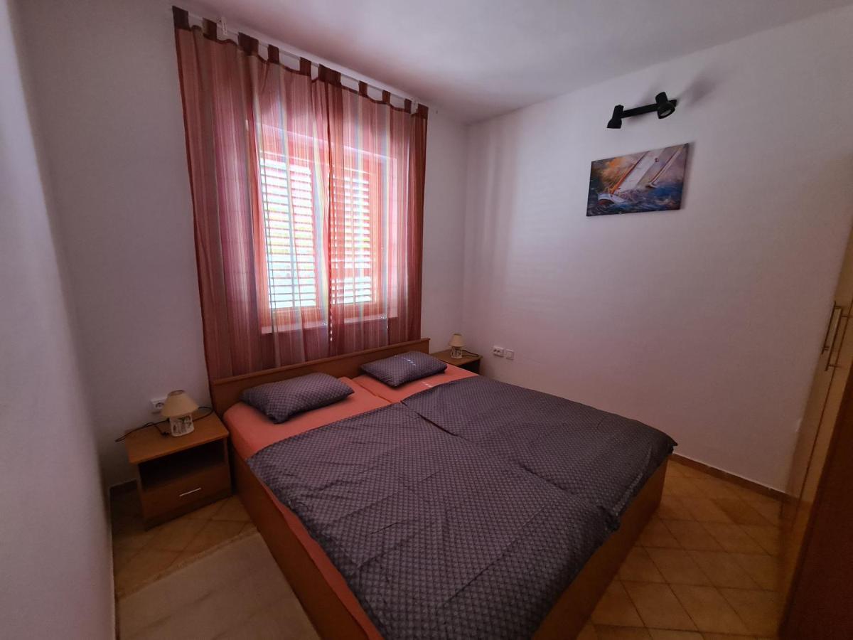 Apartman Mihaela ヴーシ エクステリア 写真