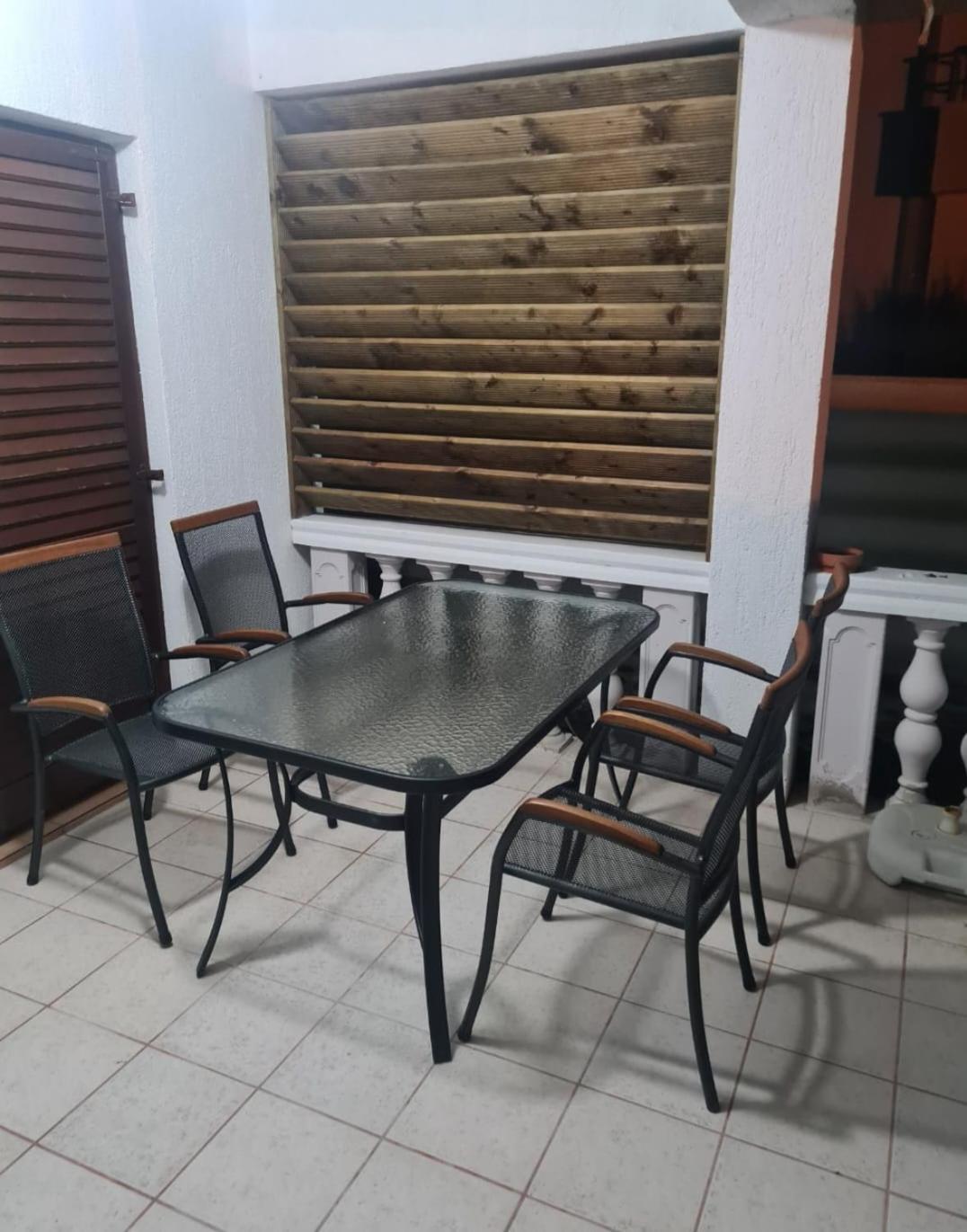 Apartman Mihaela ヴーシ エクステリア 写真